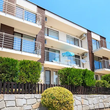 Deluxe Sea View - Family Friendly